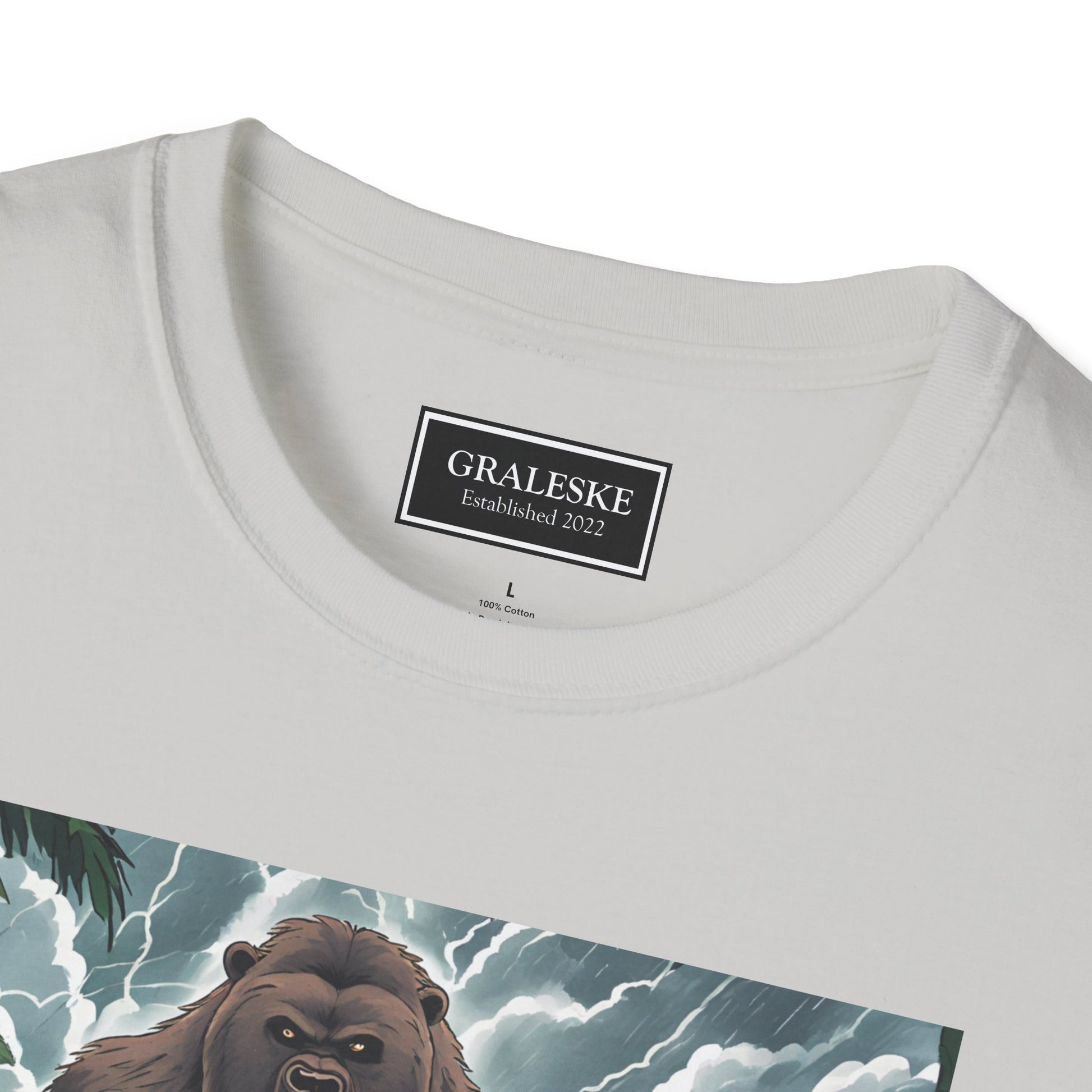 Grizzly vs Gorilla - Unisex T-Shirt - Graleske