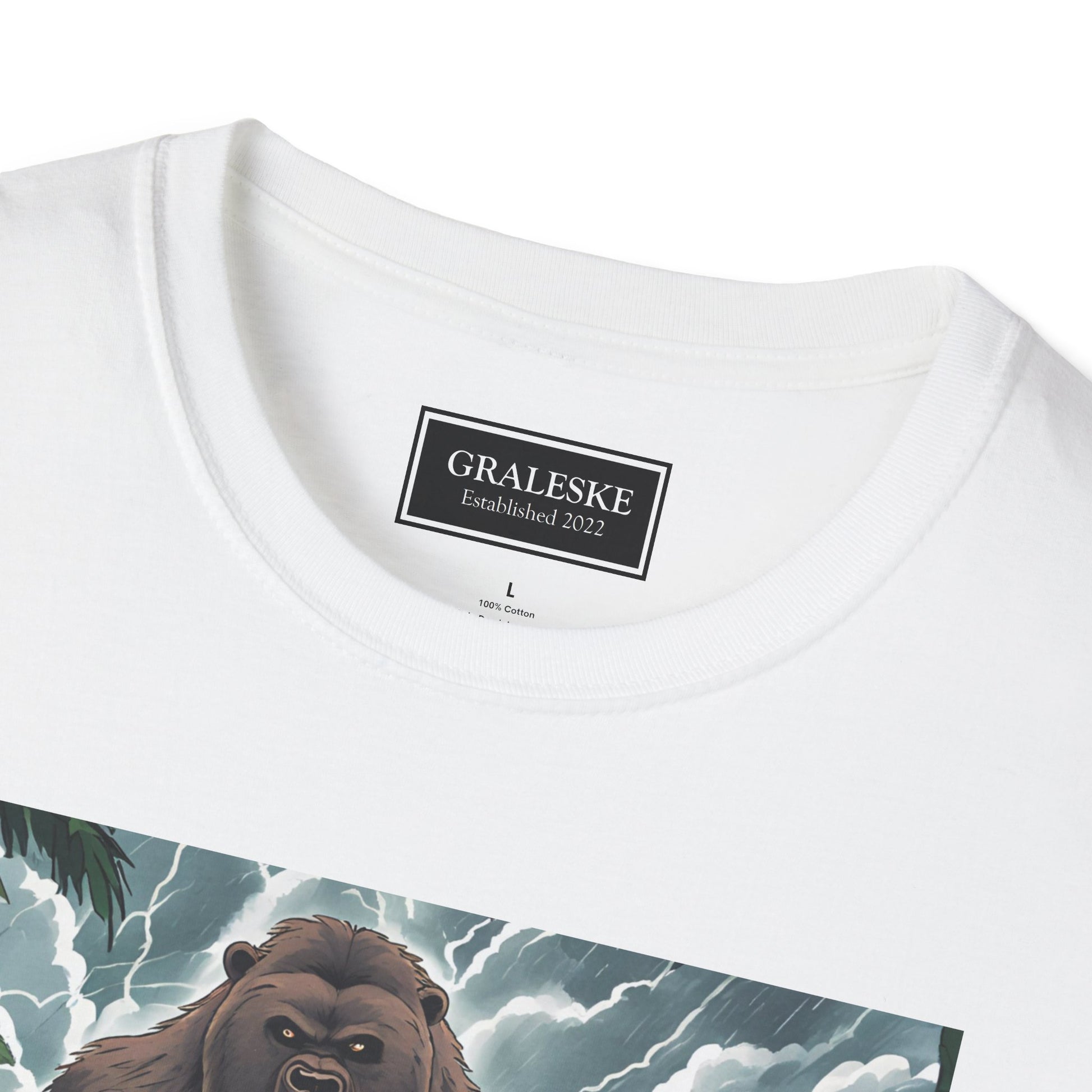 Grizzly vs Gorilla - Unisex T-Shirt - Graleske
