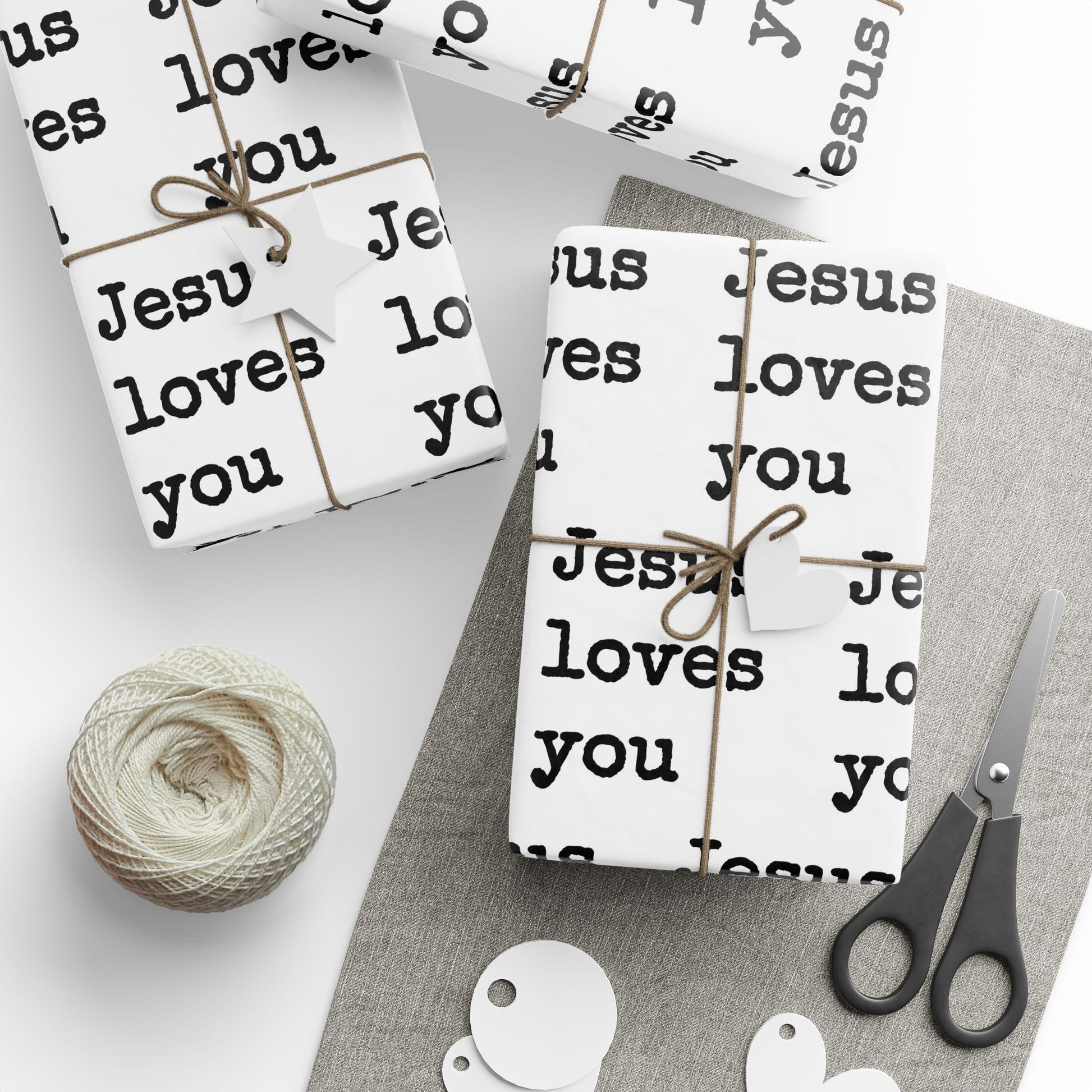 Wrapping Paper - Jesus loves you - Graleske