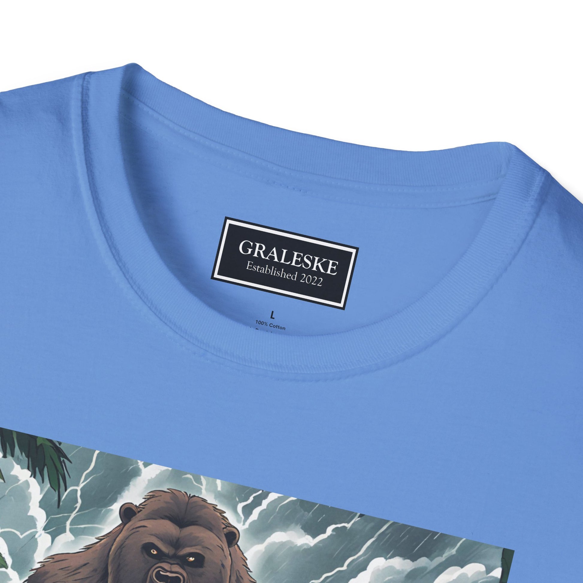Grizzly vs Gorilla - Unisex T-Shirt - Graleske